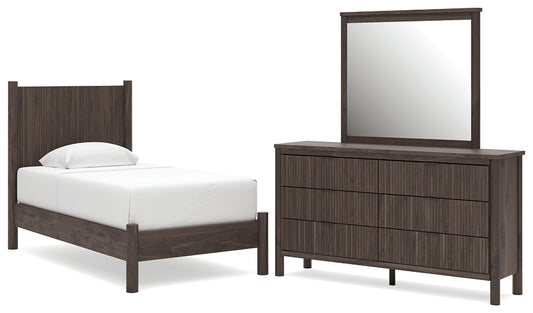 Pamytta Twin Panel Platform Bed, Dresser and Mirror
