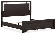 Load image into Gallery viewer, Covetown King Panel Bed with Dresser and Nightstand
