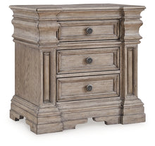 Load image into Gallery viewer, Blairhurst Queen Panel Bed with Mirrored Dresser, Chest and 2 Nightstands
