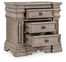 Load image into Gallery viewer, Blairhurst Queen Panel Bed with Mirrored Dresser, Chest and 2 Nightstands
