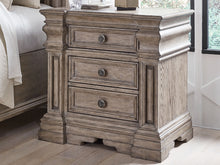 Load image into Gallery viewer, Blairhurst Queen Panel Bed with Mirrored Dresser, Chest and 2 Nightstands
