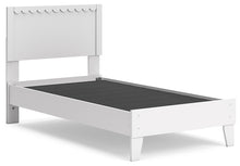 Load image into Gallery viewer, Hallityn Twin Panel Platform Bed with Dresser, Chest and 2 Nightstands
