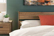 Load image into Gallery viewer, Deanlow Full Platform Panel Bed with Dresser, Chest and 2 Nightstands
