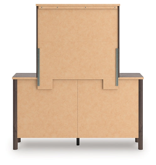 Pamytta Queen Panel Bed, Dresser and Mirror