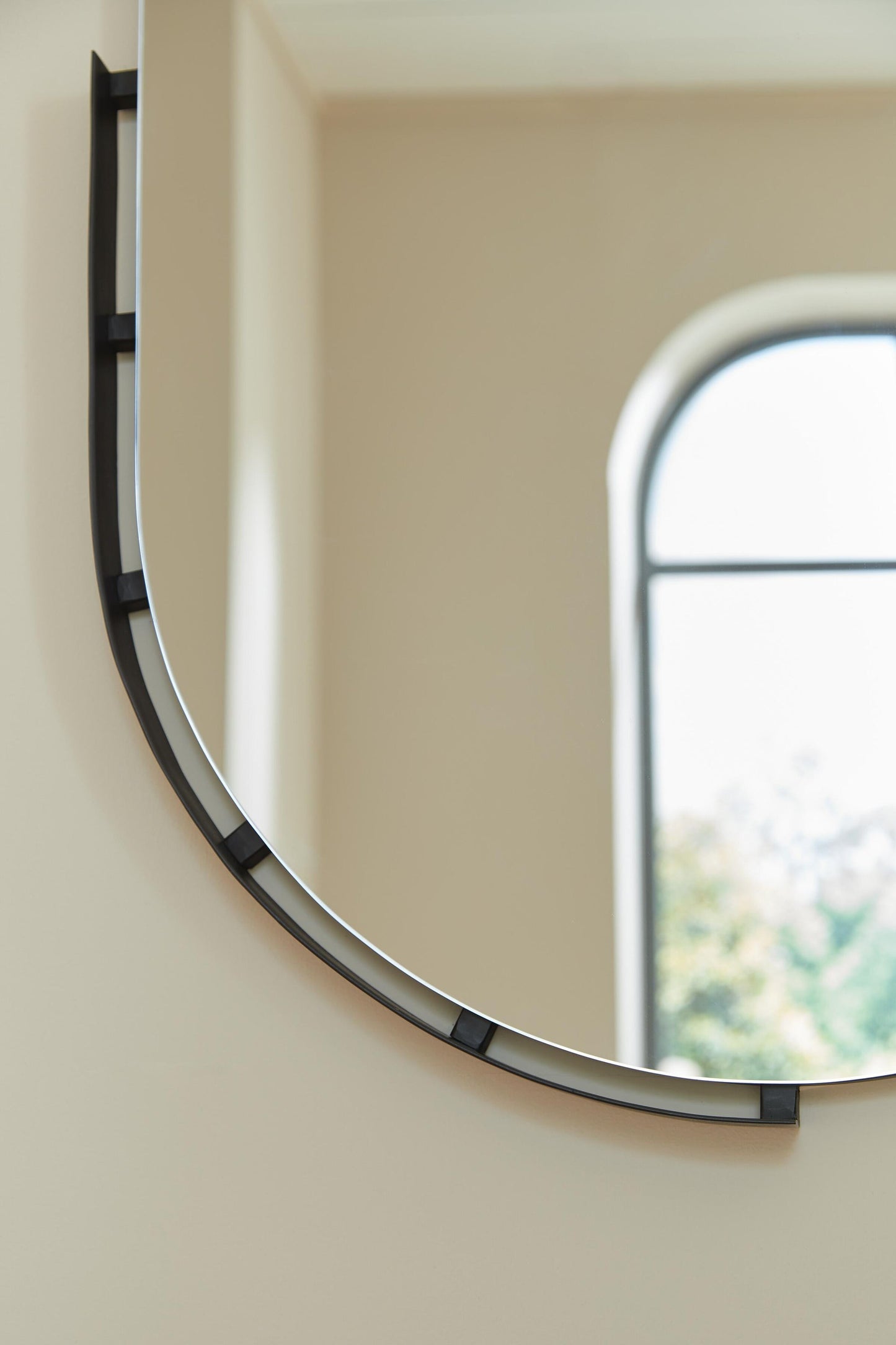 Valkings Accent Mirror