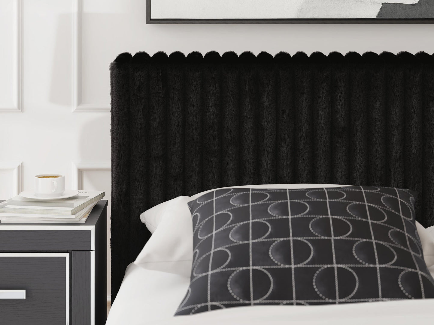 Zuraleus King Upholstered Bed