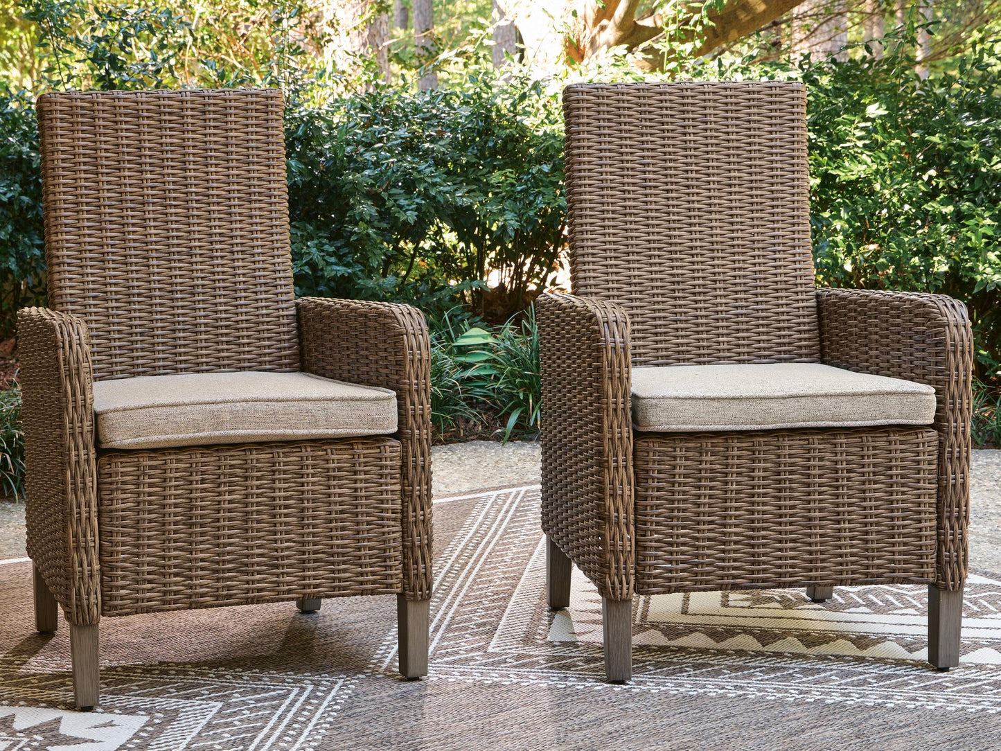 Laguna Heights Arm Chair With Cushion (2/CN)