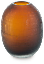 Load image into Gallery viewer, Embersen Vase

